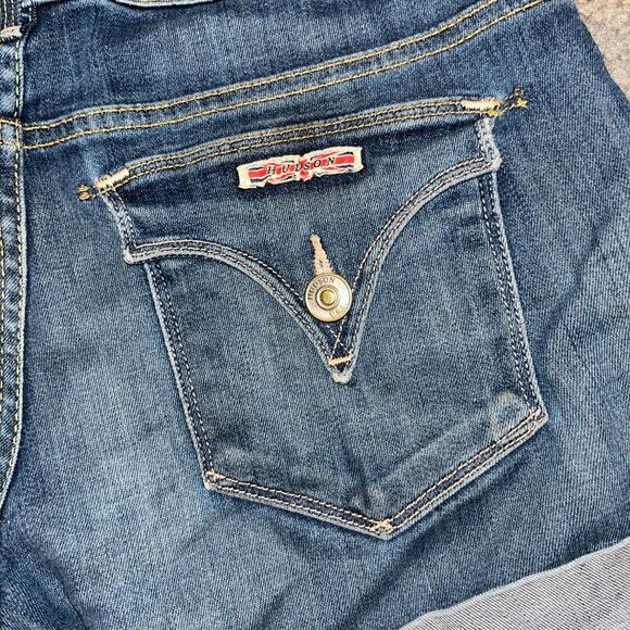 Vintage Y2K HUDSON CROXLEY MID THIGH SHORT - STEEL - Shade A - EUC - Size 25 - Picture 9 of 15